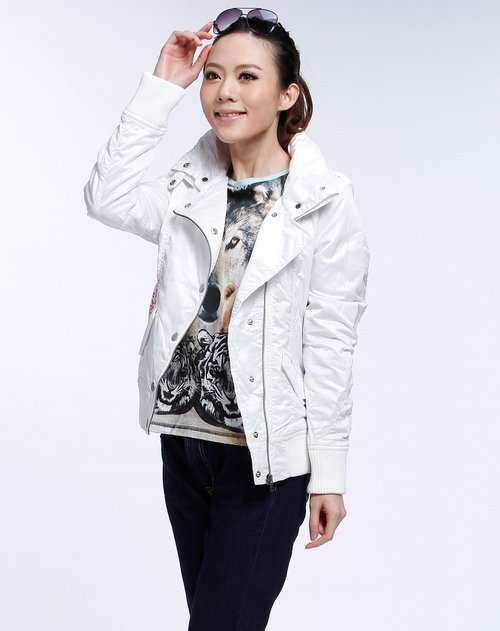 <em>TOUGH</em>-<em>女装</em>专场白色<em>休闲</em>长袖外套价格,<em>TOUG</em>