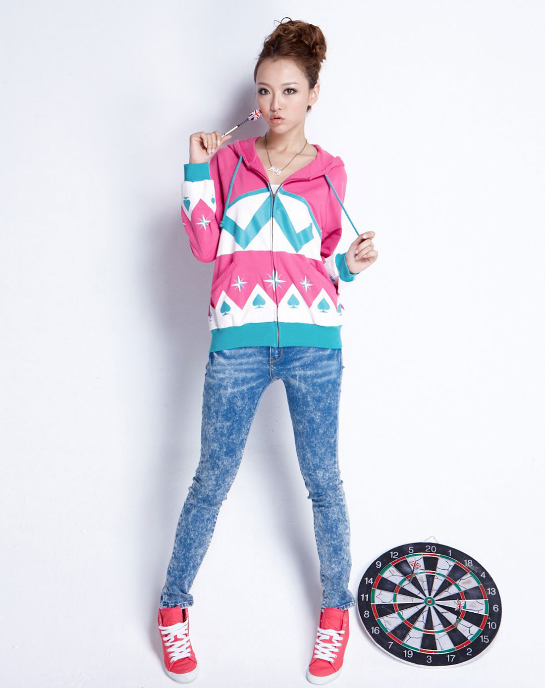 <em>PINK</em> <em>BY</em> EUROMODA&JULIE&JULIET <em>BY</em> E