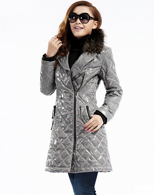 旗牌王KIPONE女装<em>女款</em>黑白格<em>羽绒服</em>_唯品会