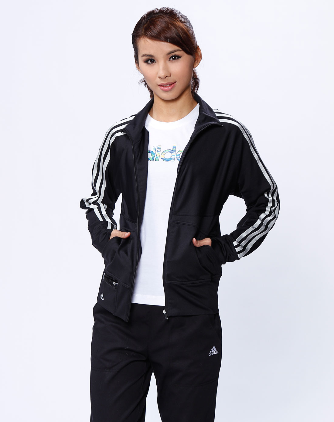 <em>阿迪达斯adidas女款黑色</em>长袖<em>外套</em>2607271_唯