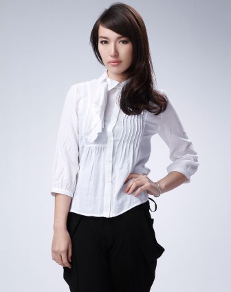 <em>少女装</em>片断 白色<em>长袖</em>衬衫2_唯品会名牌时尚折