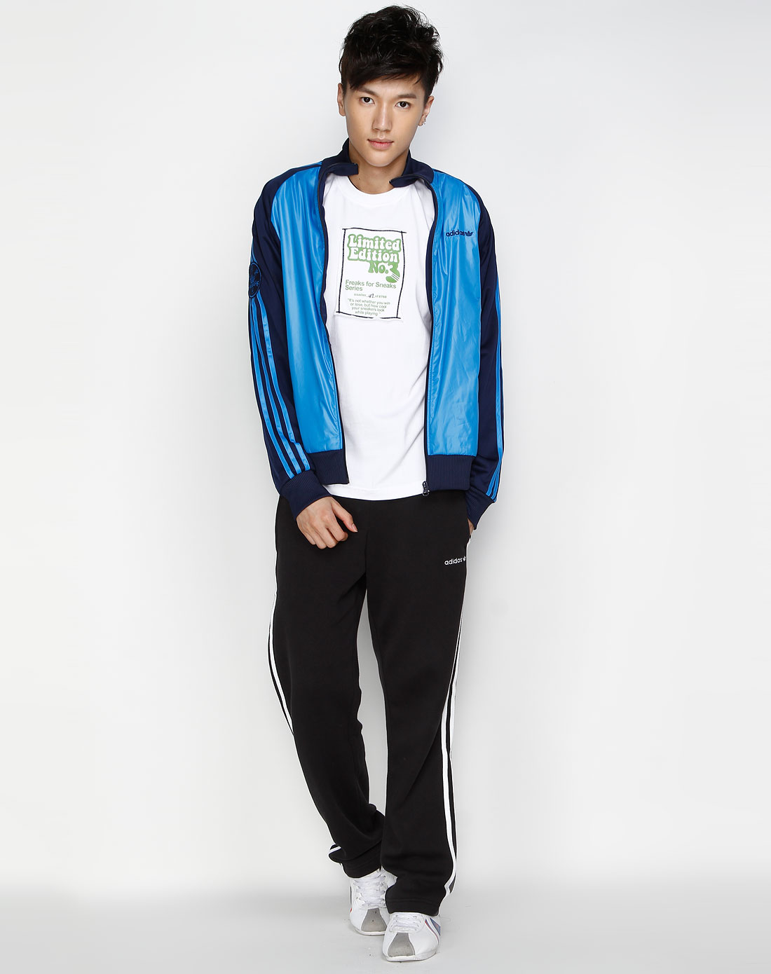 adidas阿迪达斯三叶草外套男款_阿迪达斯最新款外