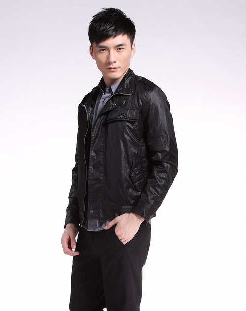 男装长袖休闲外套哪种好 牌子同款