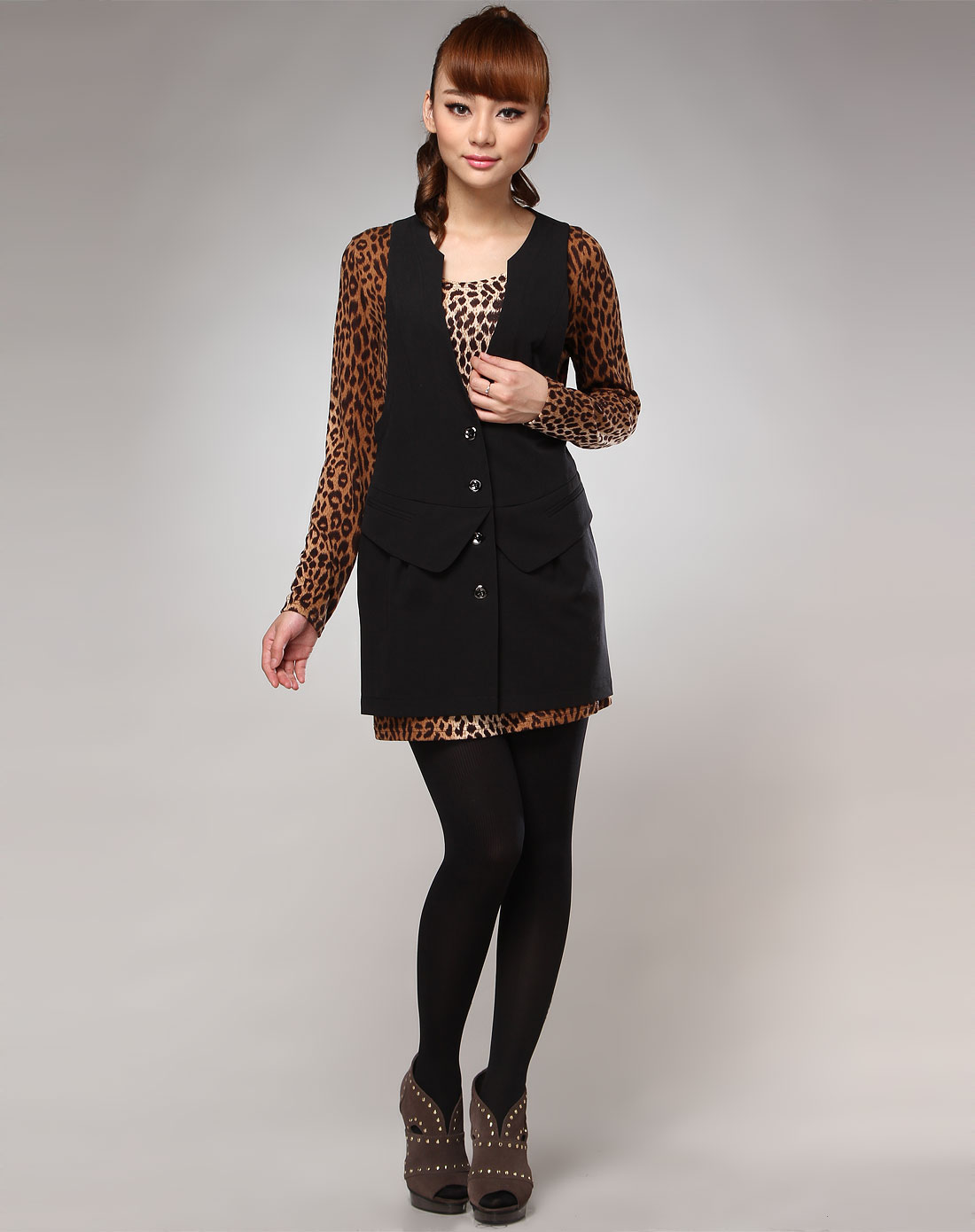 百图betu<em>黑色</em>个性时尚长款<em>马甲</em>1130125A1_唯