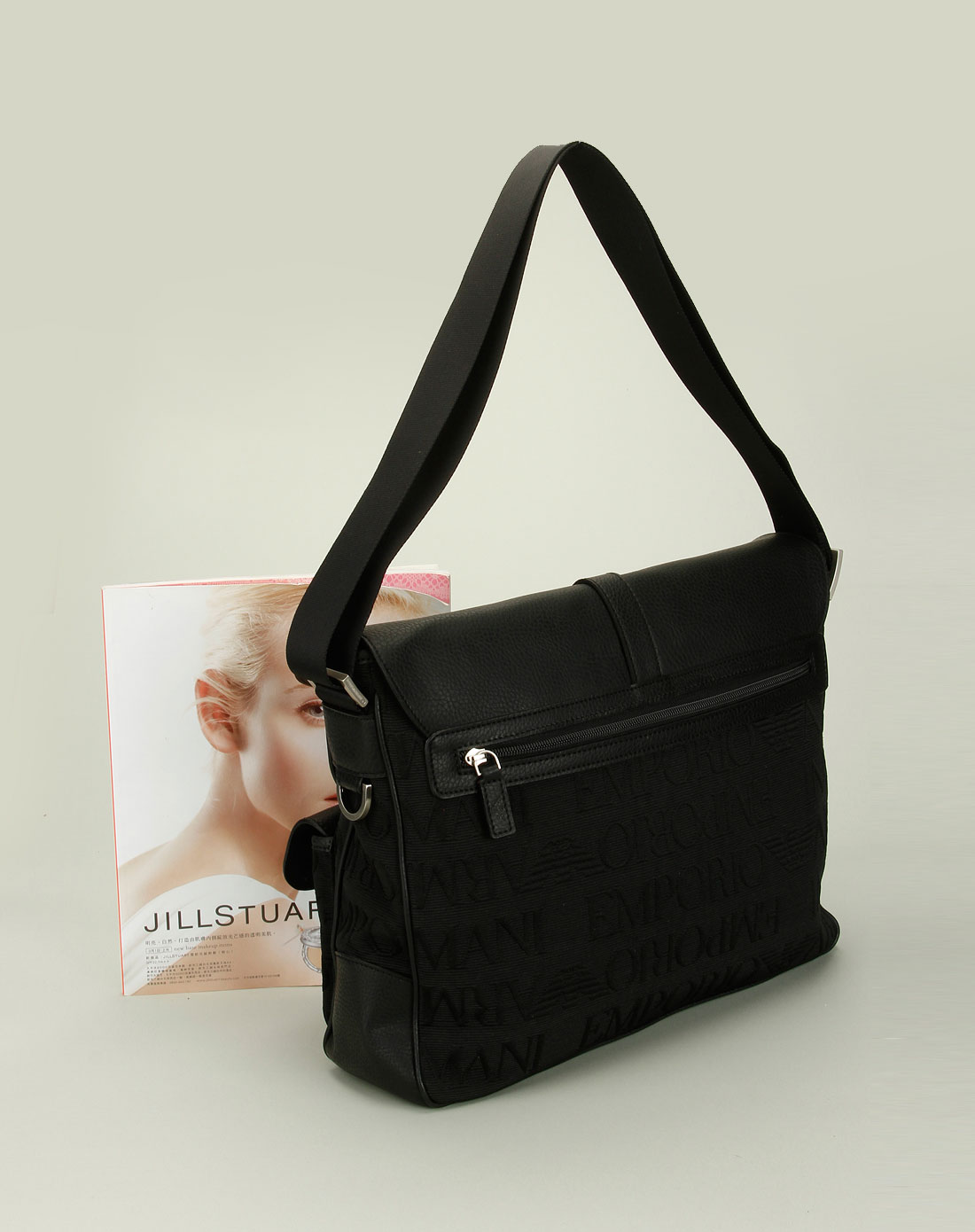 <em>emporioarmani女包</em>便宜价格 质量好吗