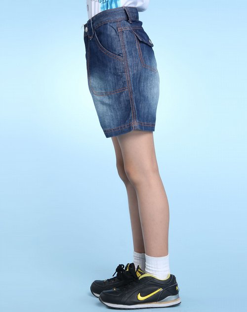 哈利·比蒂男<em>深蓝色中腰牛仔短裤</em>_唯品会名牌