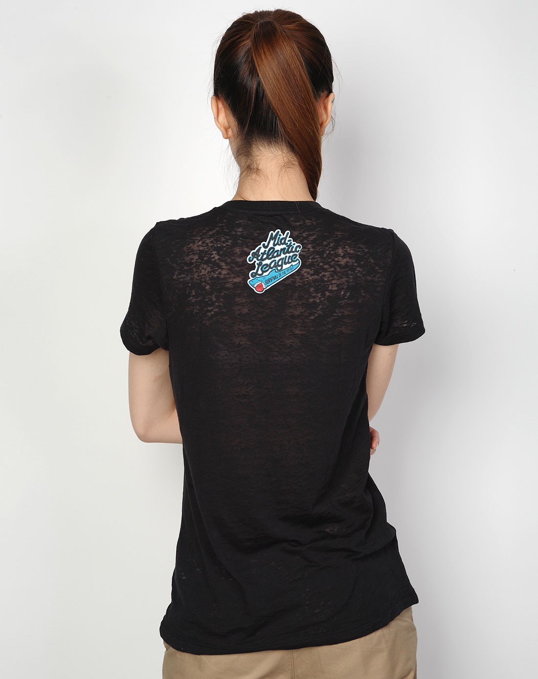 耐克Nike女款黑色图案短袖t恤350284-010