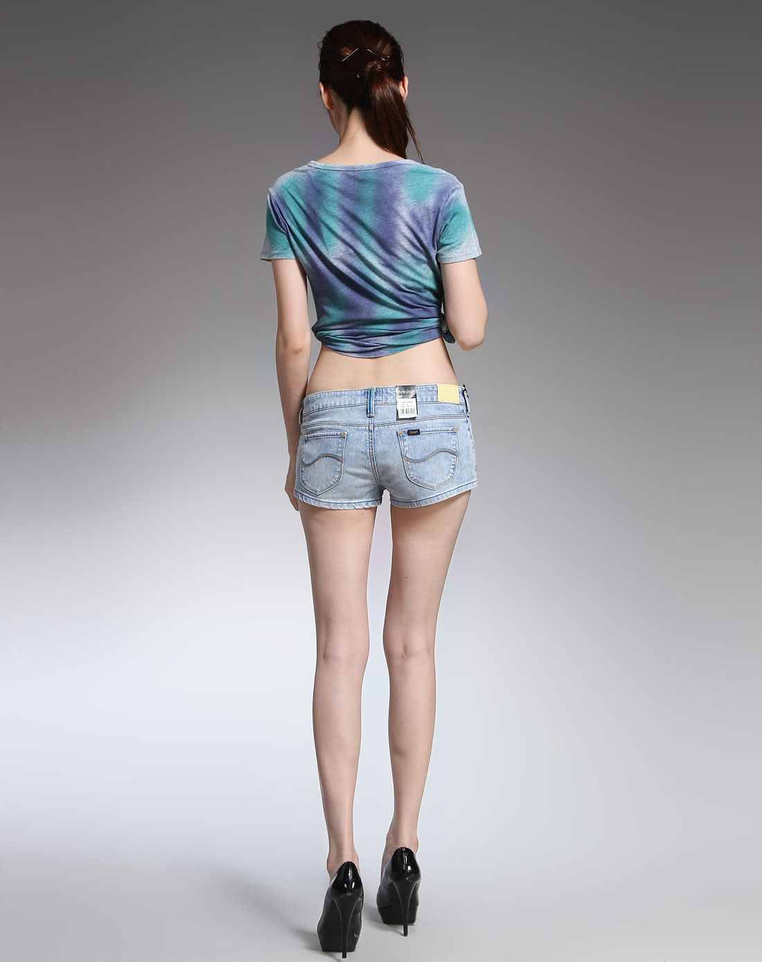 <em>LEE</em>灰浅蓝色休闲低腰<em>牛仔</em>热裤334N-2503-0-