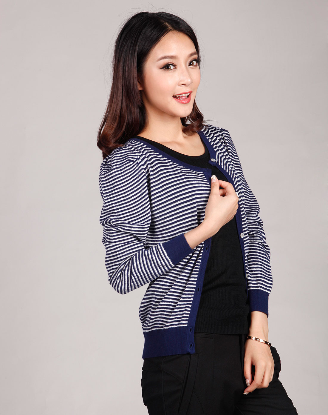 艺蔓YIMAN条纹时尚知性<em>泡泡袖</em>细条纹<em>开衫</em>针织