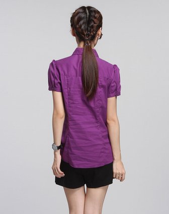 紫色T恤配什么裙子好看 短袖T恤配裙子还是裤
