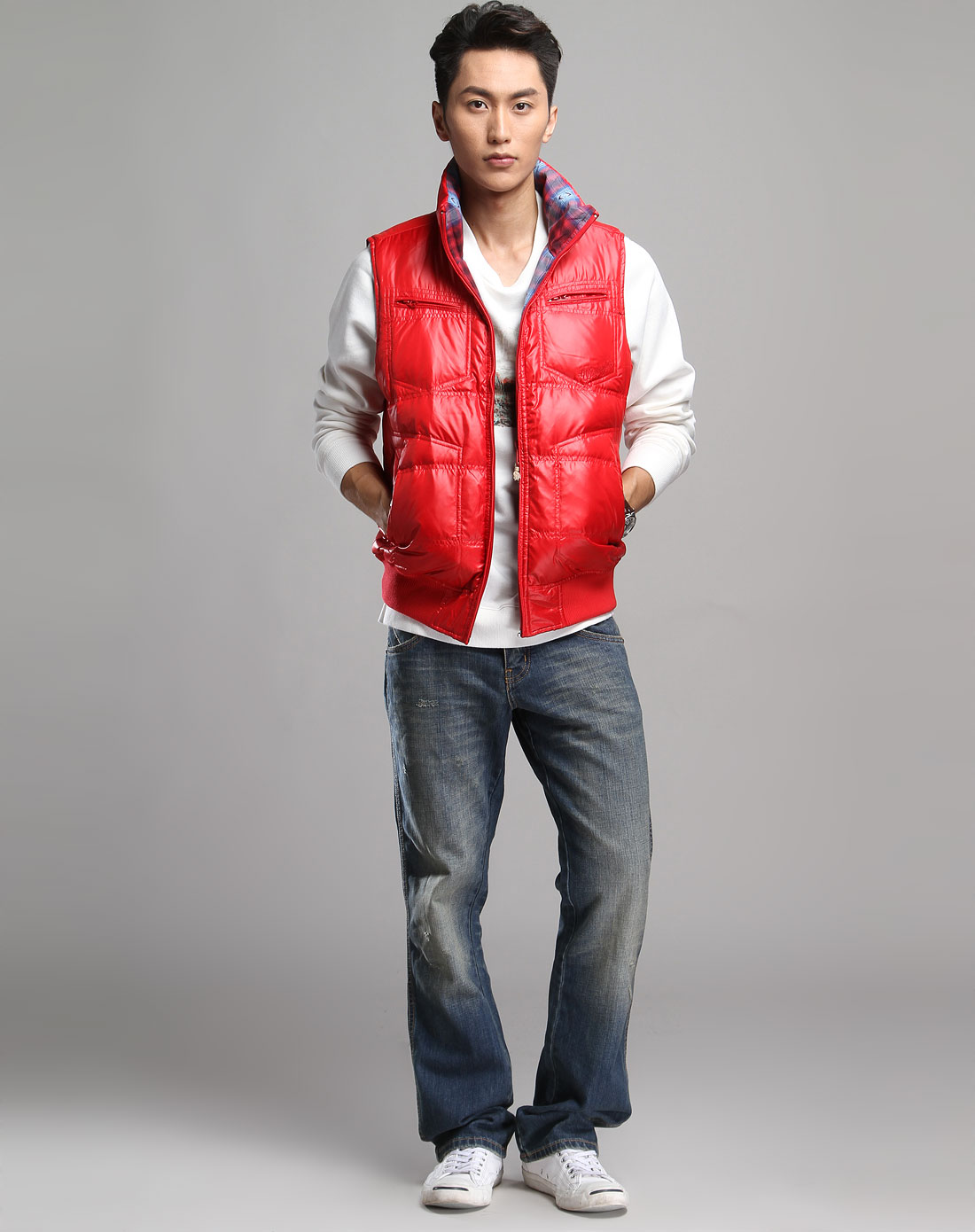 时尚马甲羽绒服