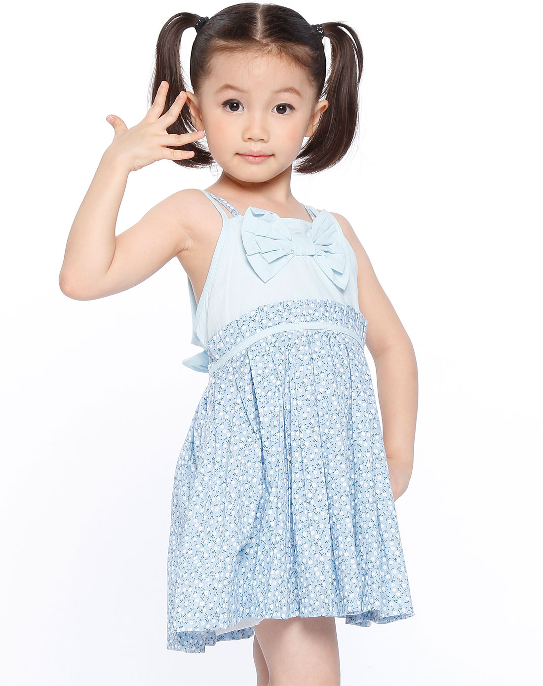 <em>女童吊带连衣裙</em> _经验分享网
