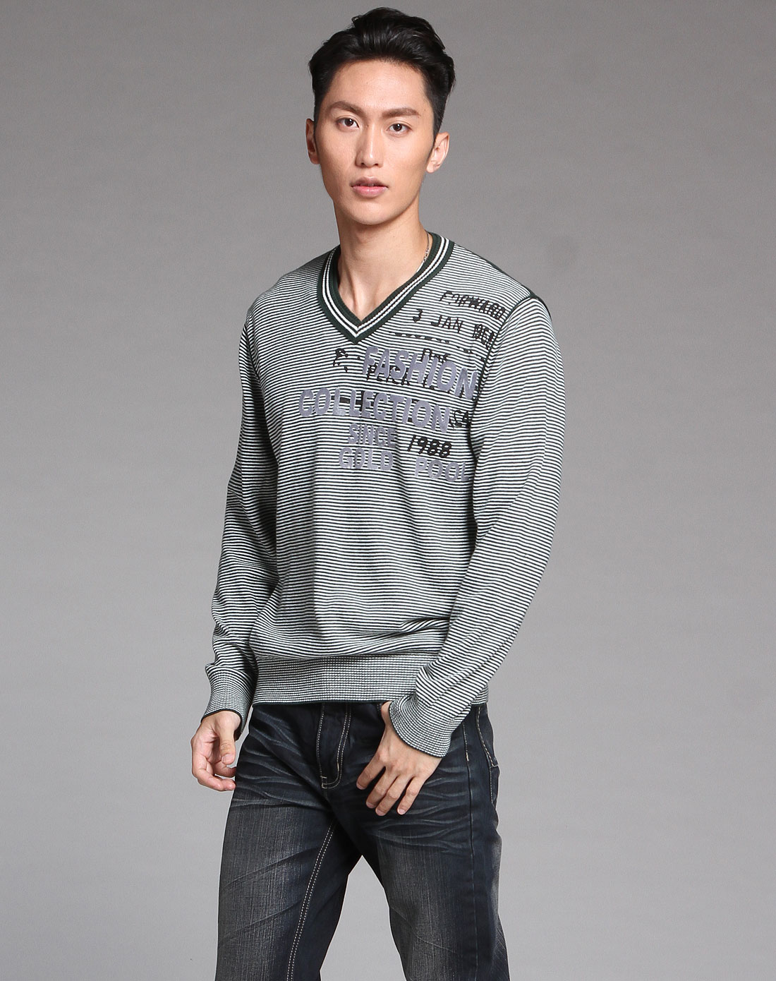 高尔普GOLDPOOL绿/<em>白色V领</em>细<em>条纹</em>长袖<em>毛衣</em>