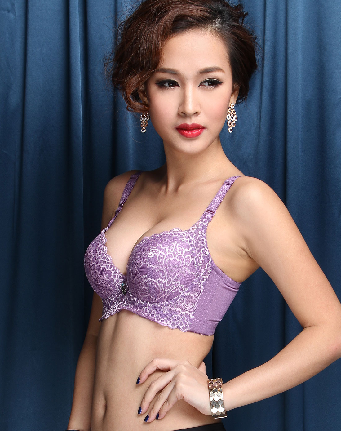 罗FARO内衣专场女款紫色大方3/4<em>厚杯文胸</em>97