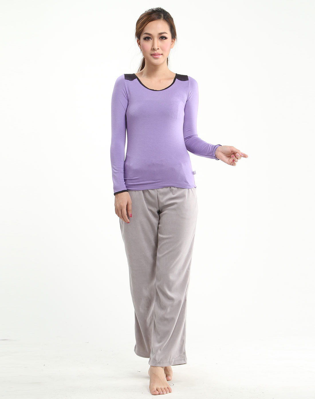 ELLE-内衣淡紫色圆领休闲长袖上衣1TL01013