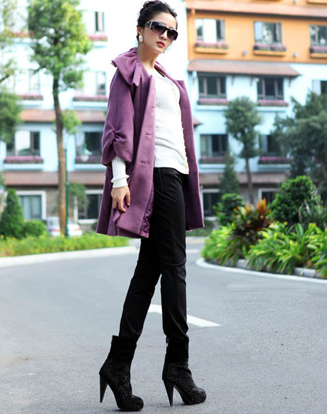 O.SA<em>白色</em>修身<em>V领</em>排扣<em>条纹毛衣</em>SE0062320_唯