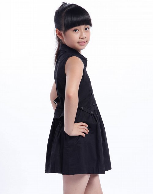 <em>时尚小鱼女童</em>黑色时尚无袖<em>连衣裙</em>_唯品会名牌