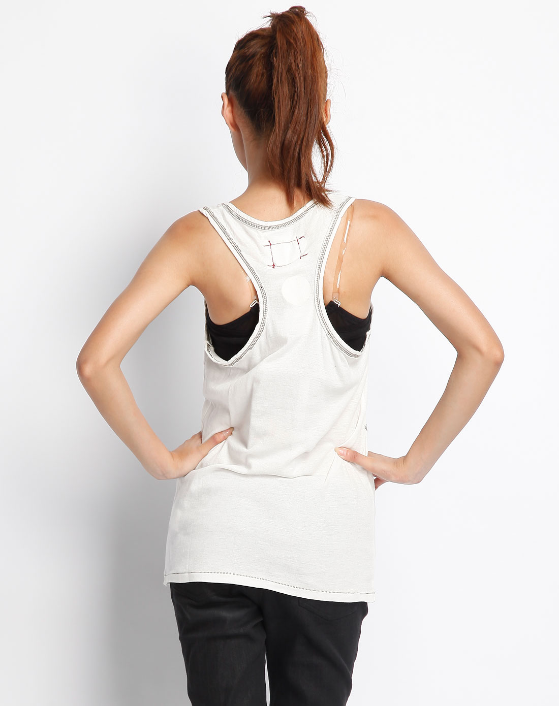 男<em>女装</em>(夜场)<em>TOUGH</em> 米白色窄背印图背心3218