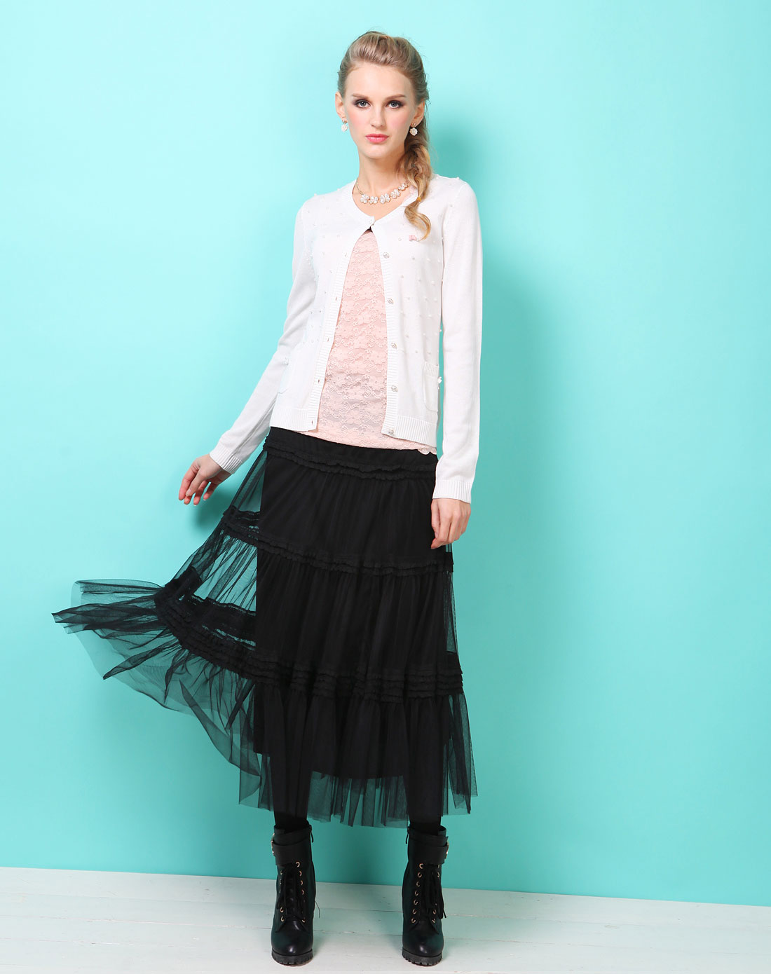 艾米拉AIMILA漂白<em>淑女针织开衫</em>123X035W2_