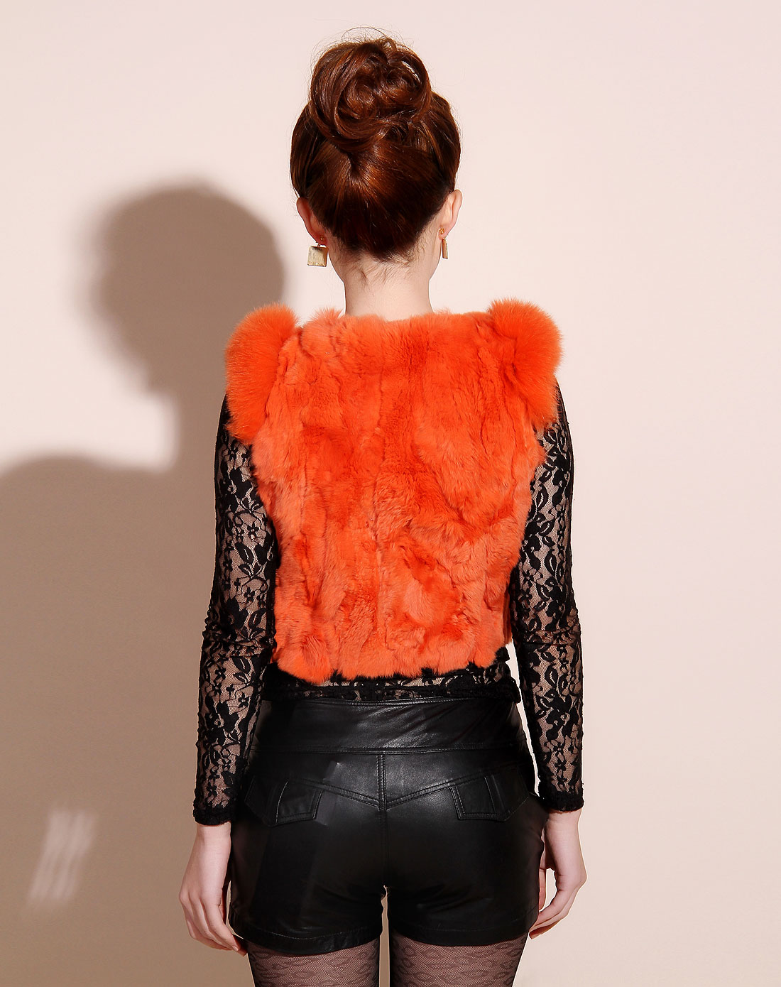 今典CLASSICS STORY<em>皮草</em>专场橘色<em>短款</em>兔毛