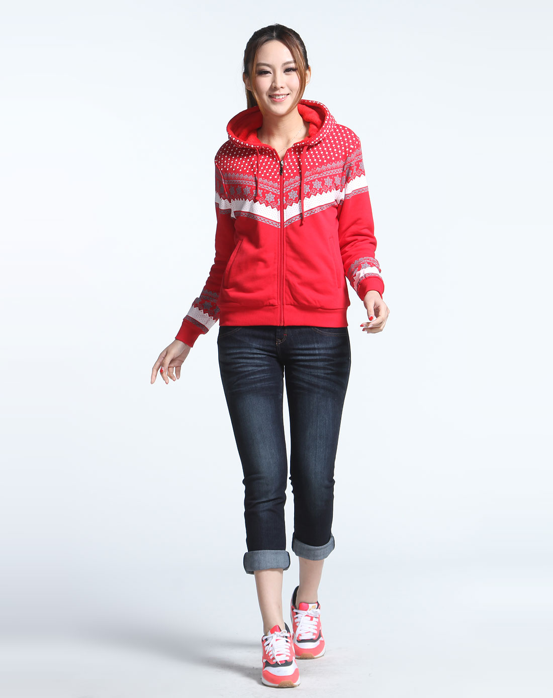 <em>CBA女款</em>红色保暖长袖连帽开胸卫衣6061403