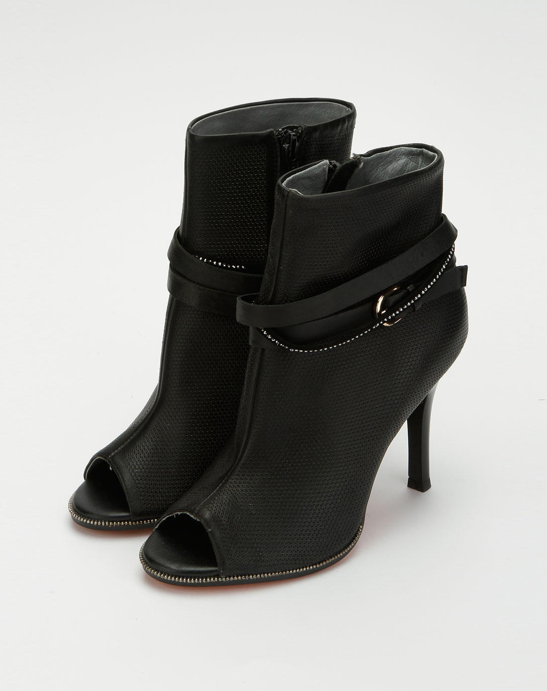 卡美多女鞋专场黑色镂空烫钻鱼嘴高跟短靴