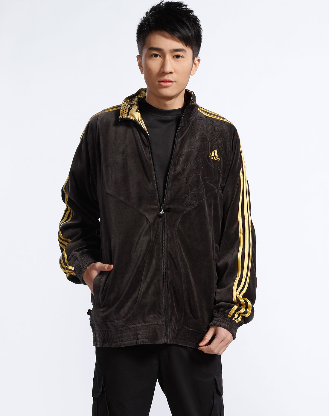 阿迪达斯adidas男装专场-男款黑/金色长袖外套