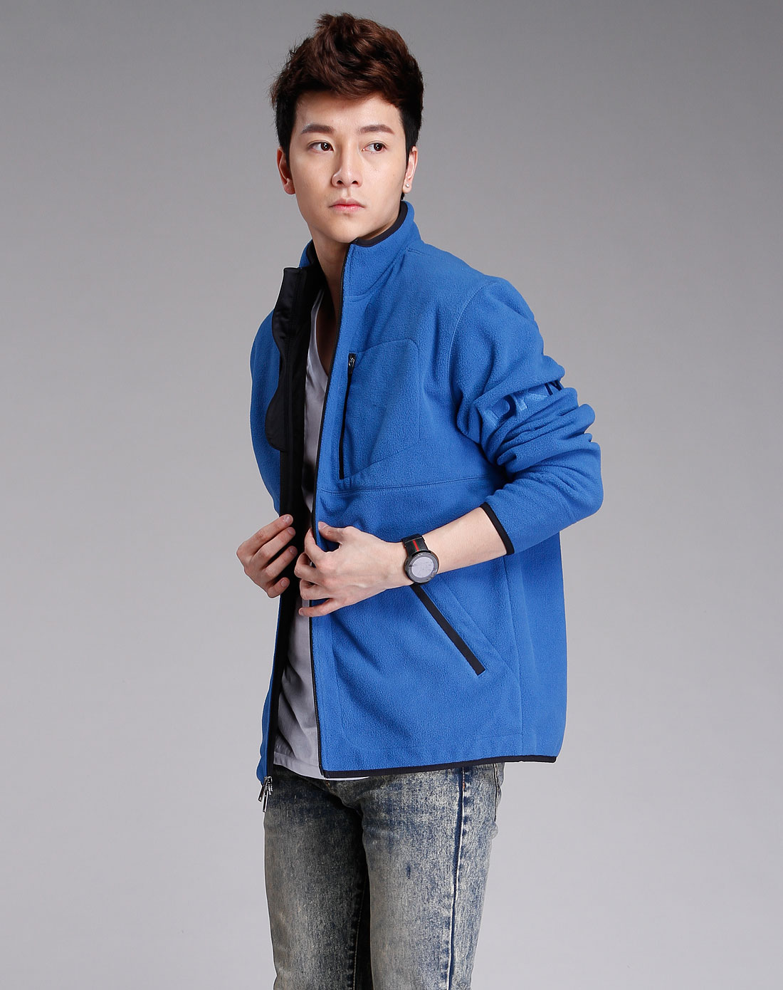 dkny名品专场男款蓝色竖领拉链绒外套