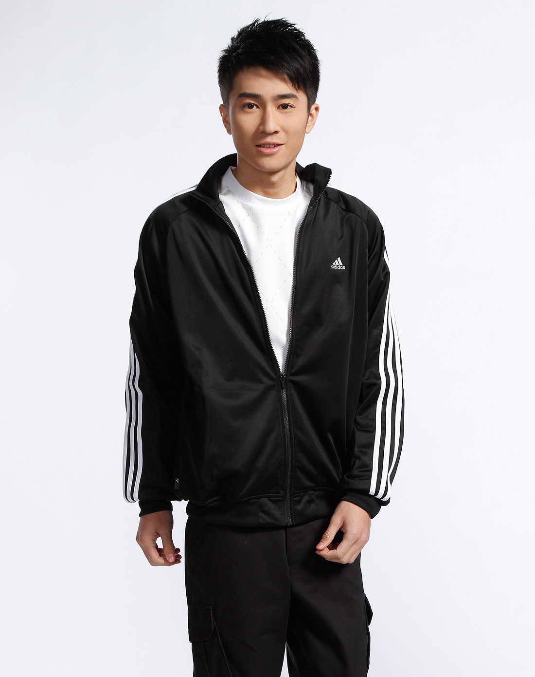 阿迪達斯adidas男裝專場-男款黑色立領長袖外套2