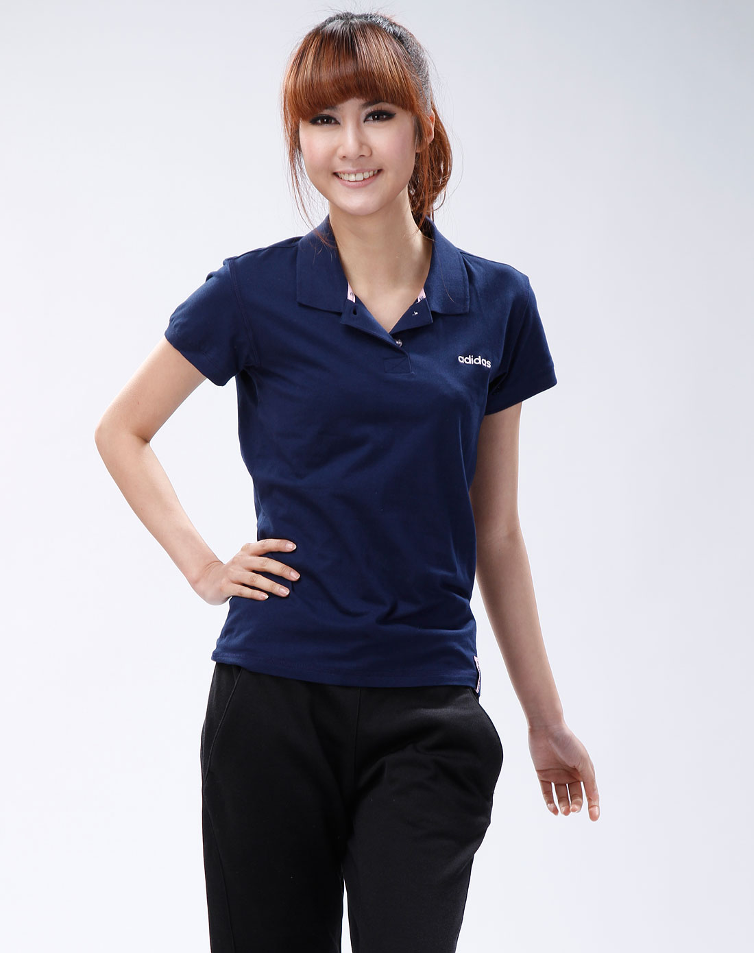 neo 女款深蓝色翻领短袖上衣