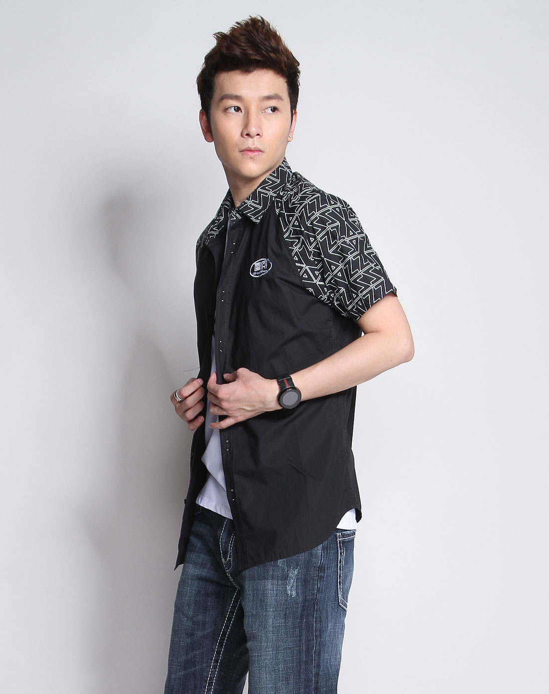 左岸男装专场黑/白色印图短袖衬衫