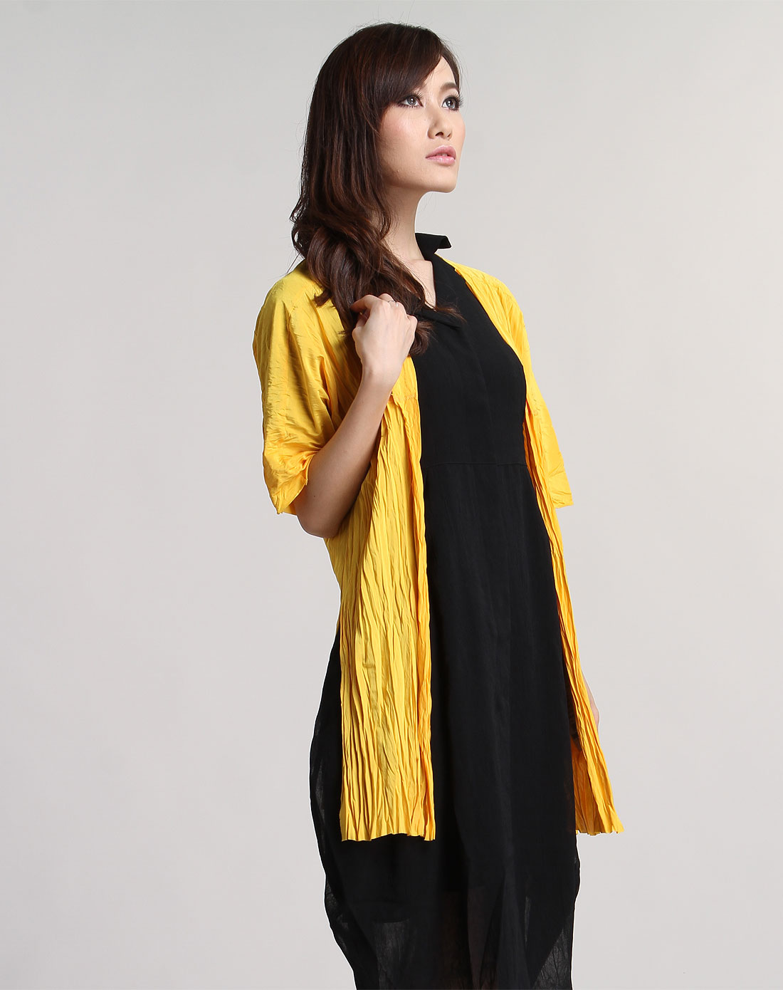 安瑞井origin女装专场亮黄色时尚开胸短袖上衣