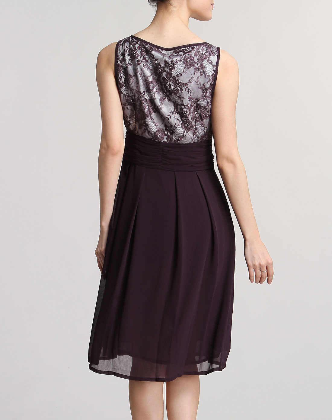 应大yingdak女装专场女款绛紫连衣裙