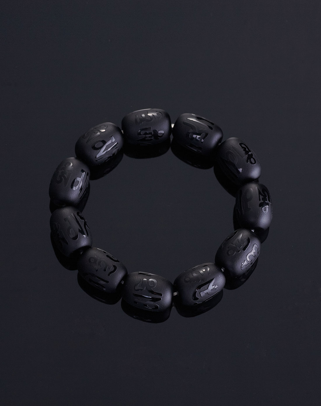 天然黑玛瑙手链磨砂六字真言桶珠13*18mm