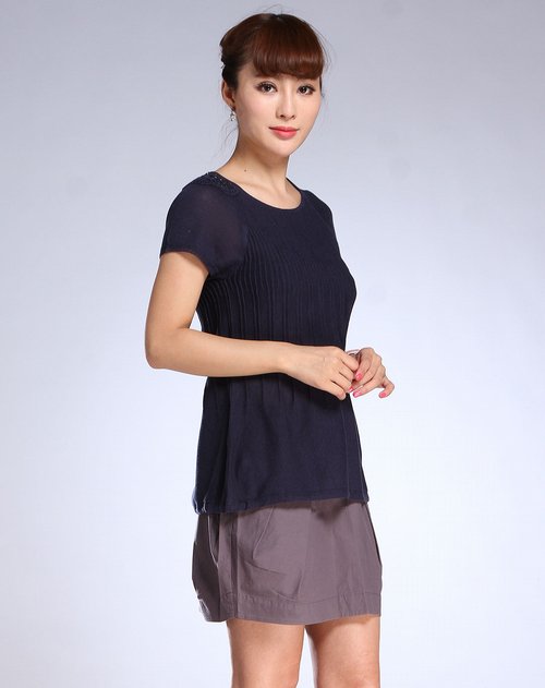艾维ivy/kki女装专场深蓝色简约休闲短袖针织衫