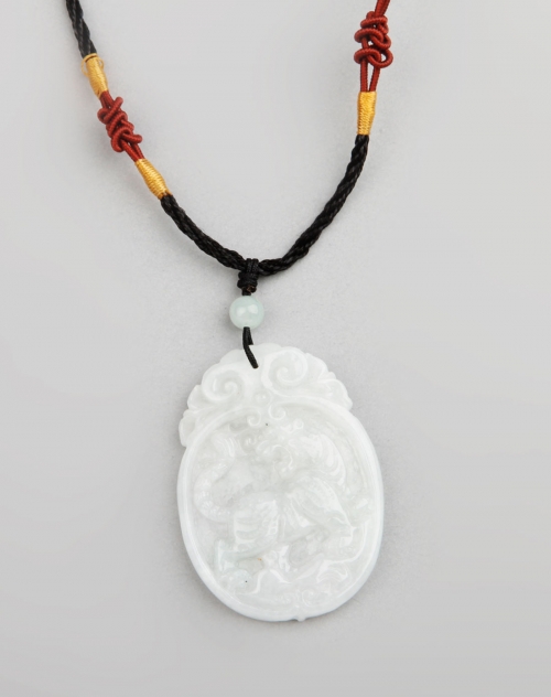 饰品库存专场瑞切尔 灰色天然翡翠虎牌项链