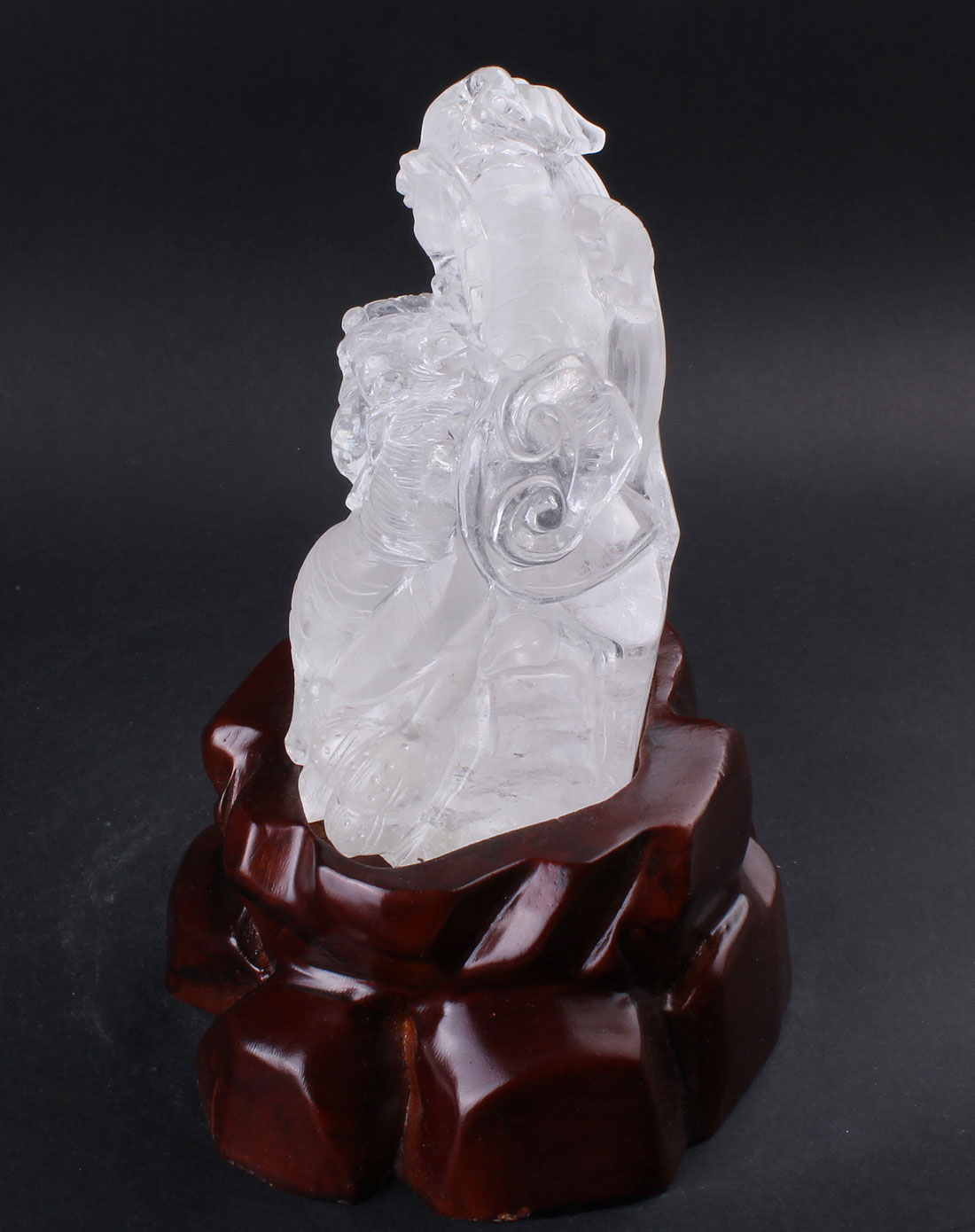 凝萃坊天然白水晶摆件-龙戏珠(附鉴定证书)