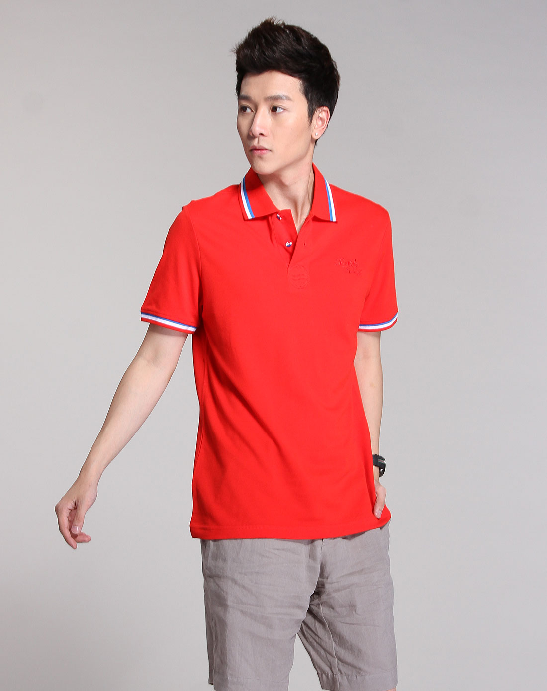 红色休闲短袖polo衫