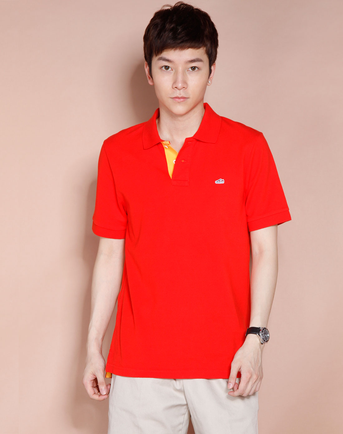 红色休闲短袖polo衫