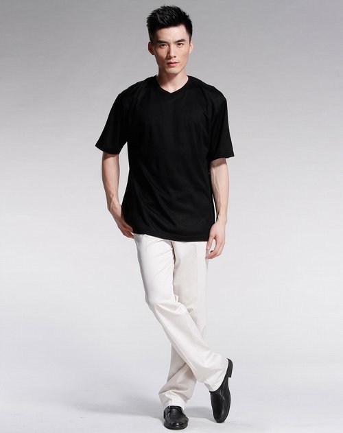 步森busen男装专场黑色休闲简约短袖v领t恤
