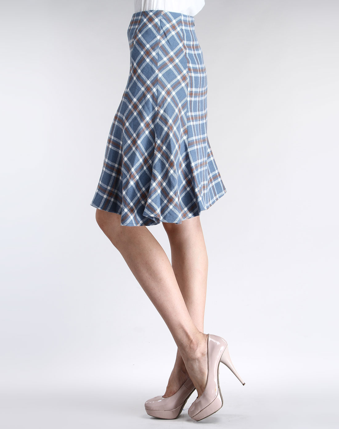 艺之卉女装专场蓝色格子半身裙