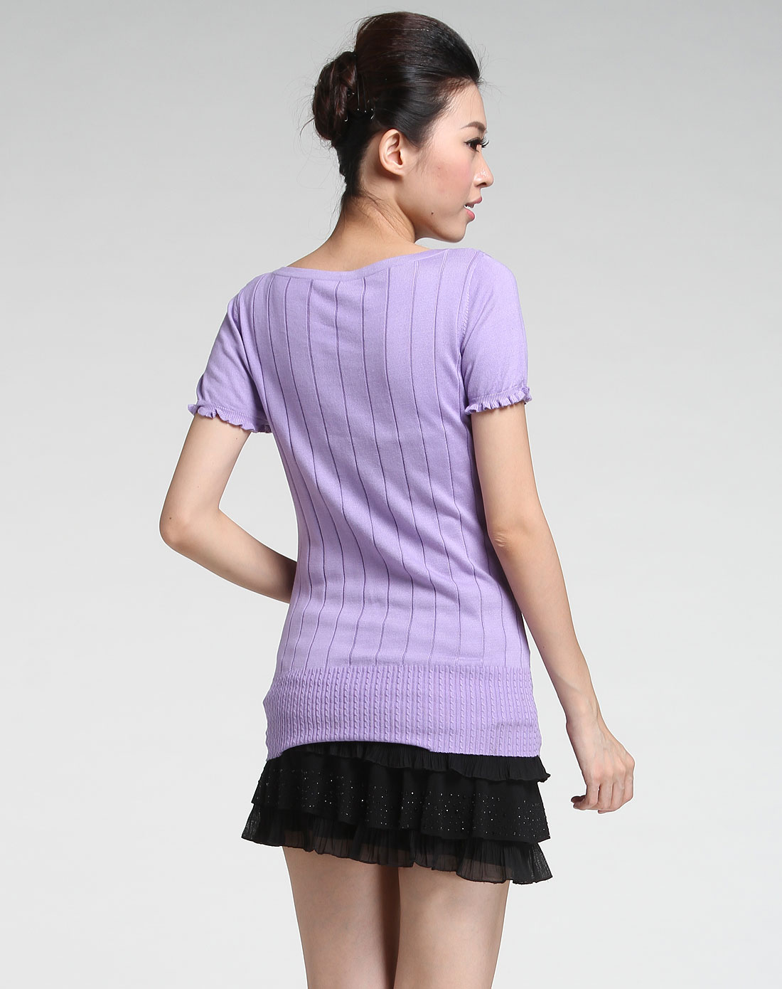 浅紫色休闲短袖针织衫