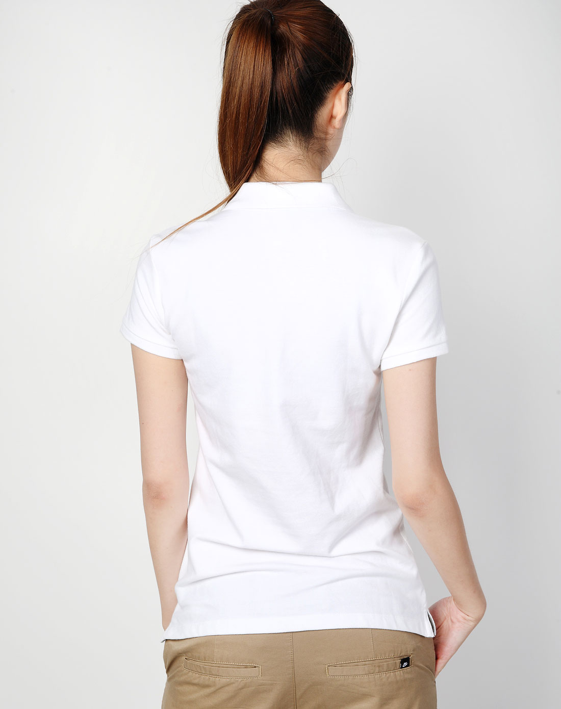 女款白色短袖polo衫