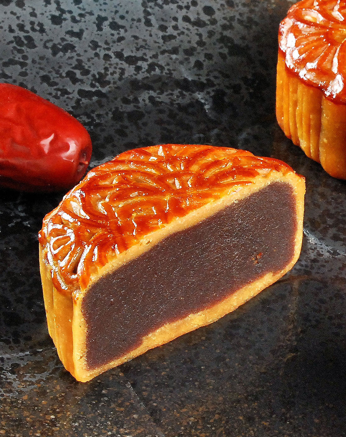 新品上市 榄仁枣蓉月饼 350g 够意思系列