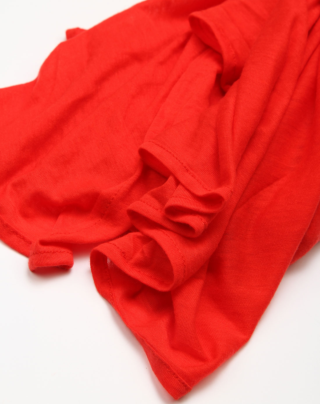 titi女装专场大红色围巾