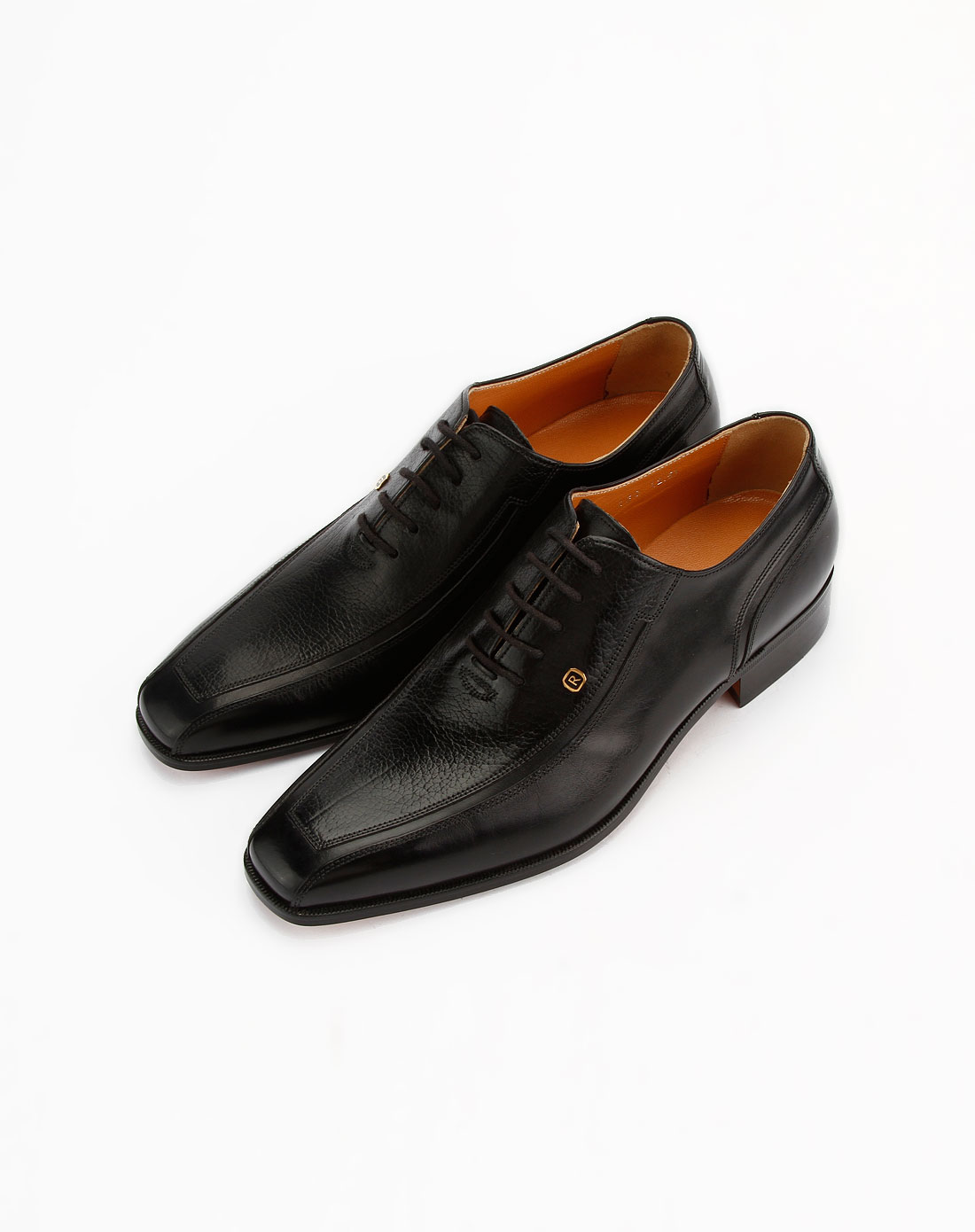 路宝rover黑色暗纹尖头牛皮鞋