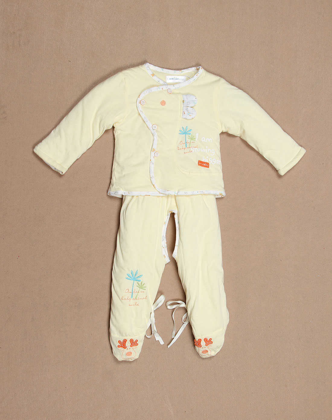 安贝儿 中性黄色迷你小鹿可爱长袖三件套