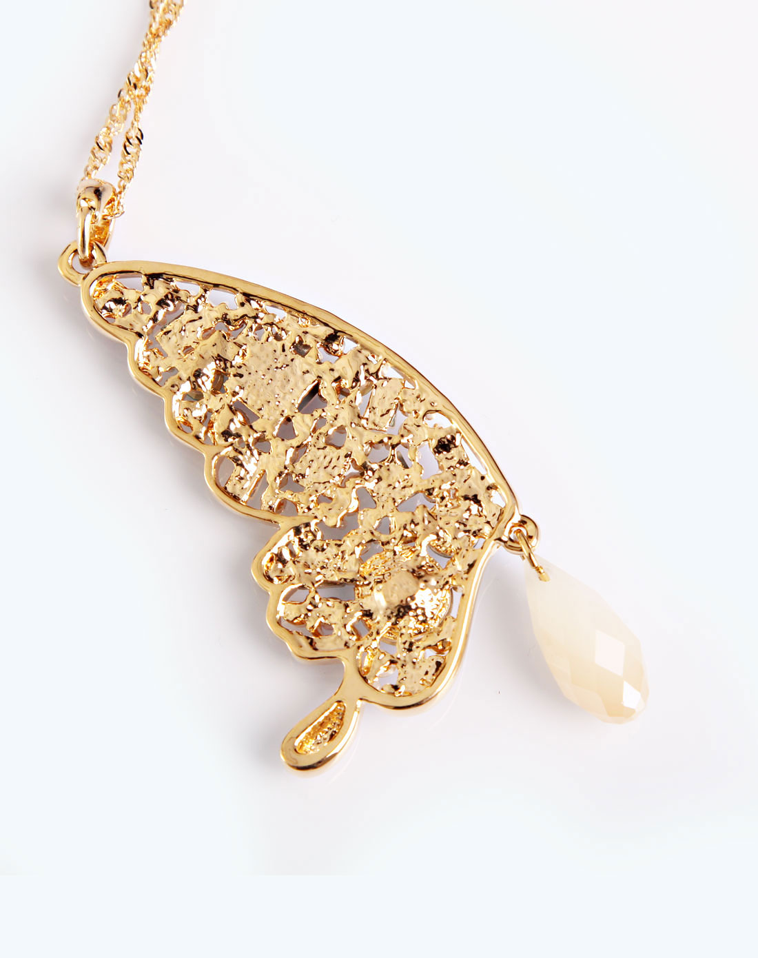 精致炫彩水晶蝴蝶毛衣链