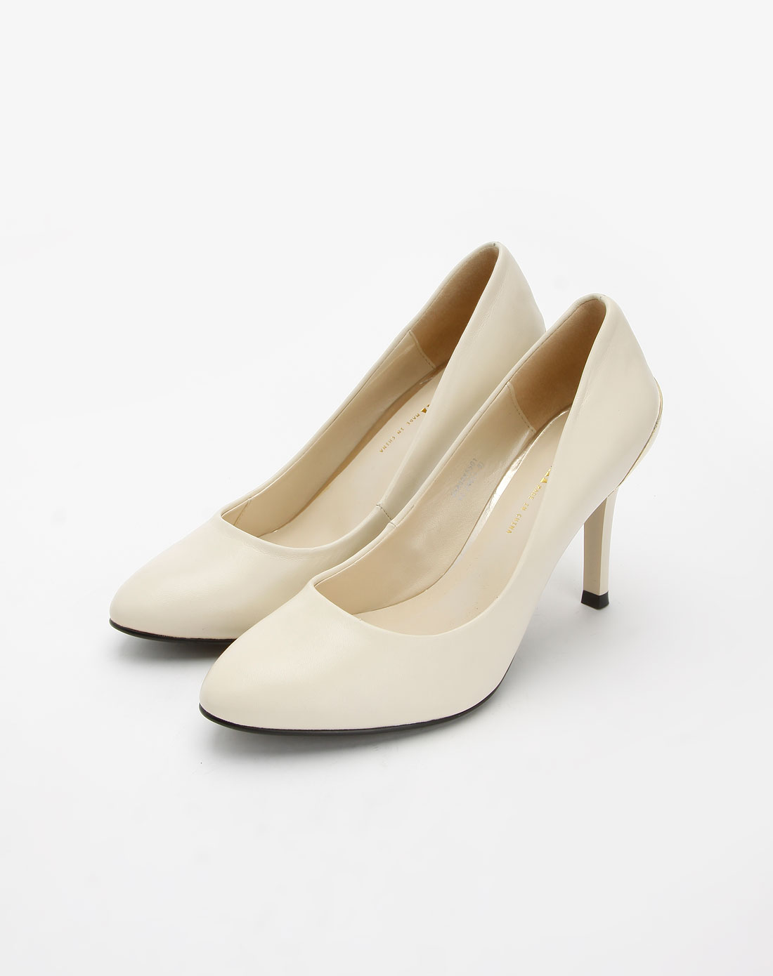 星期六st&sat米白色简约时尚高跟鞋