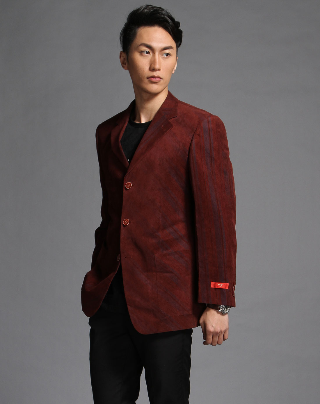 枣红色商务斜纹长袖西服
